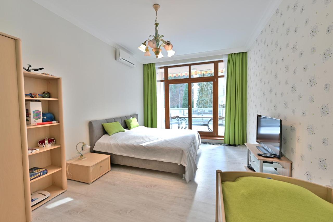 Krizikova 4 Appartement Karlsbad Buitenkant foto