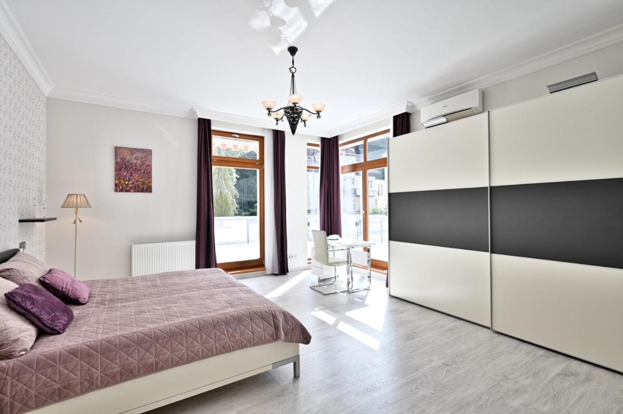 Krizikova 4 Appartement Karlsbad Buitenkant foto